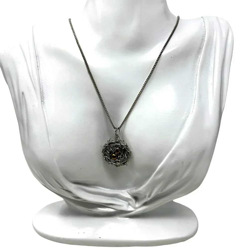 Silver Tone Bird Nest Pendant‎ with Gold Tone Eggs 20 inch Chain